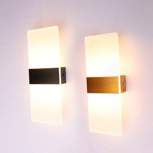 Luneo Wall Lamp